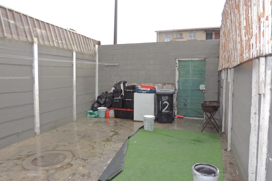 2 Bedroom Property for Sale in Woodlands Western Cape